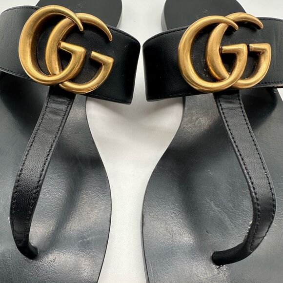 Gucci Black Leather Sandals with Gold Accent - Picture 2 of 12